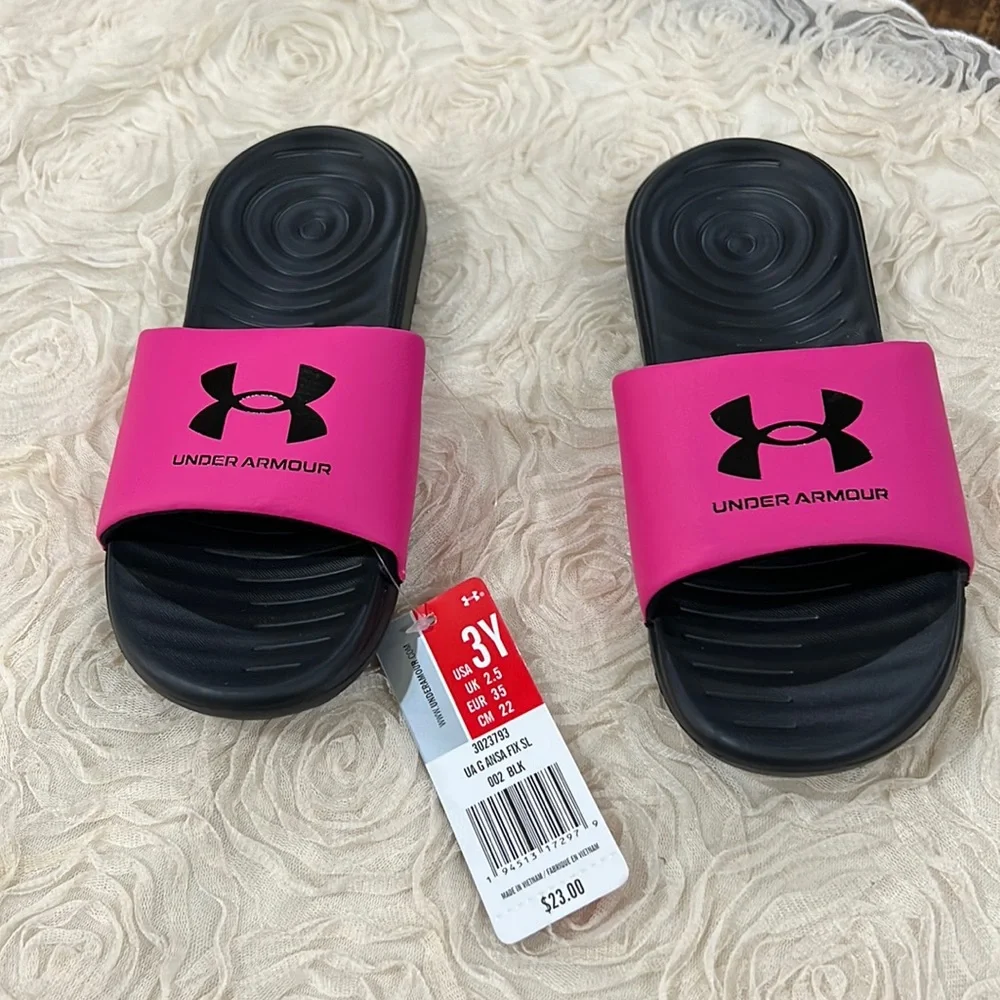 Under Armour new tags